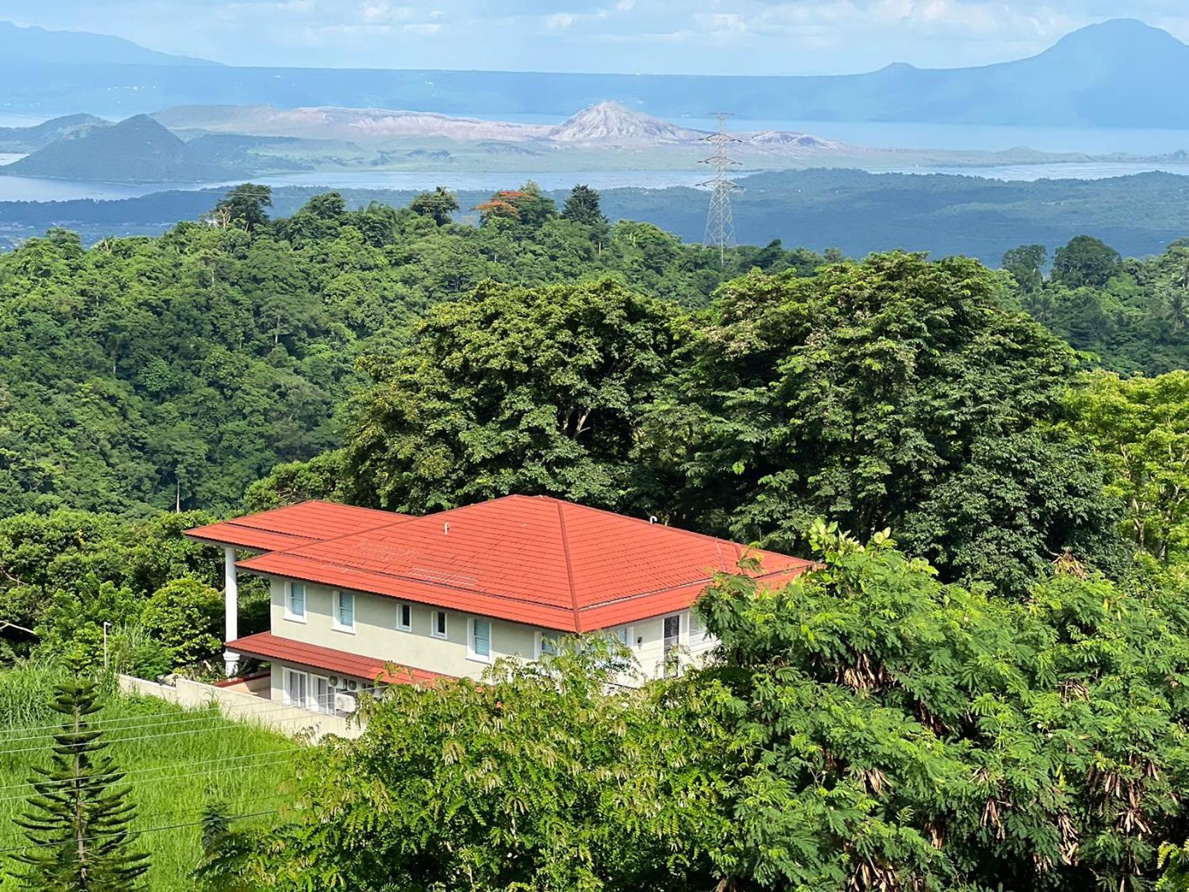 Splendido Tagagtay Taal Lake Staycation Free Parking Netflix No Free Pool Tagaytay City Εξωτερικό φωτογραφία