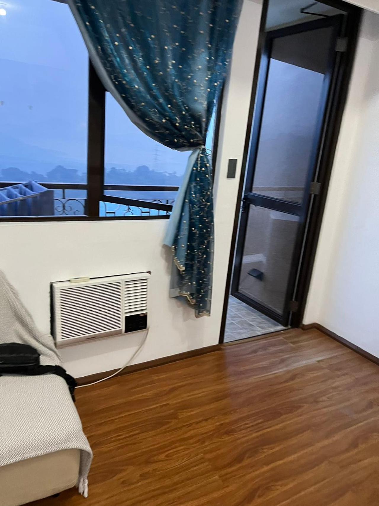 Splendido Tagagtay Taal Lake Staycation Free Parking Netflix No Free Pool Tagaytay City Εξωτερικό φωτογραφία