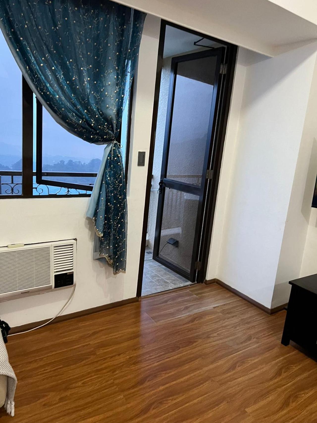 Splendido Tagagtay Taal Lake Staycation Free Parking Netflix No Free Pool Tagaytay City Εξωτερικό φωτογραφία