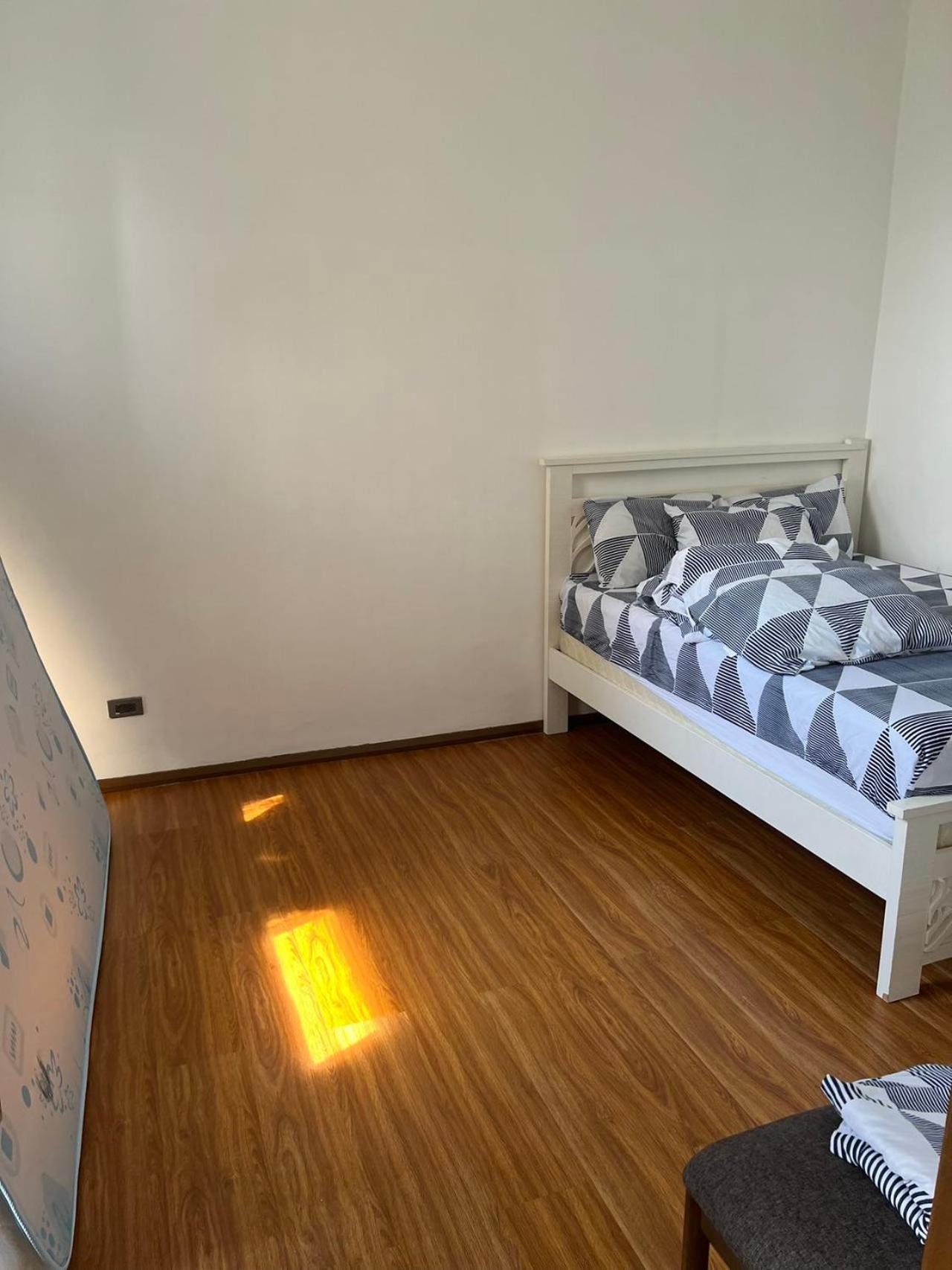 Splendido Tagagtay Taal Lake Staycation Free Parking Netflix No Free Pool Tagaytay City Εξωτερικό φωτογραφία