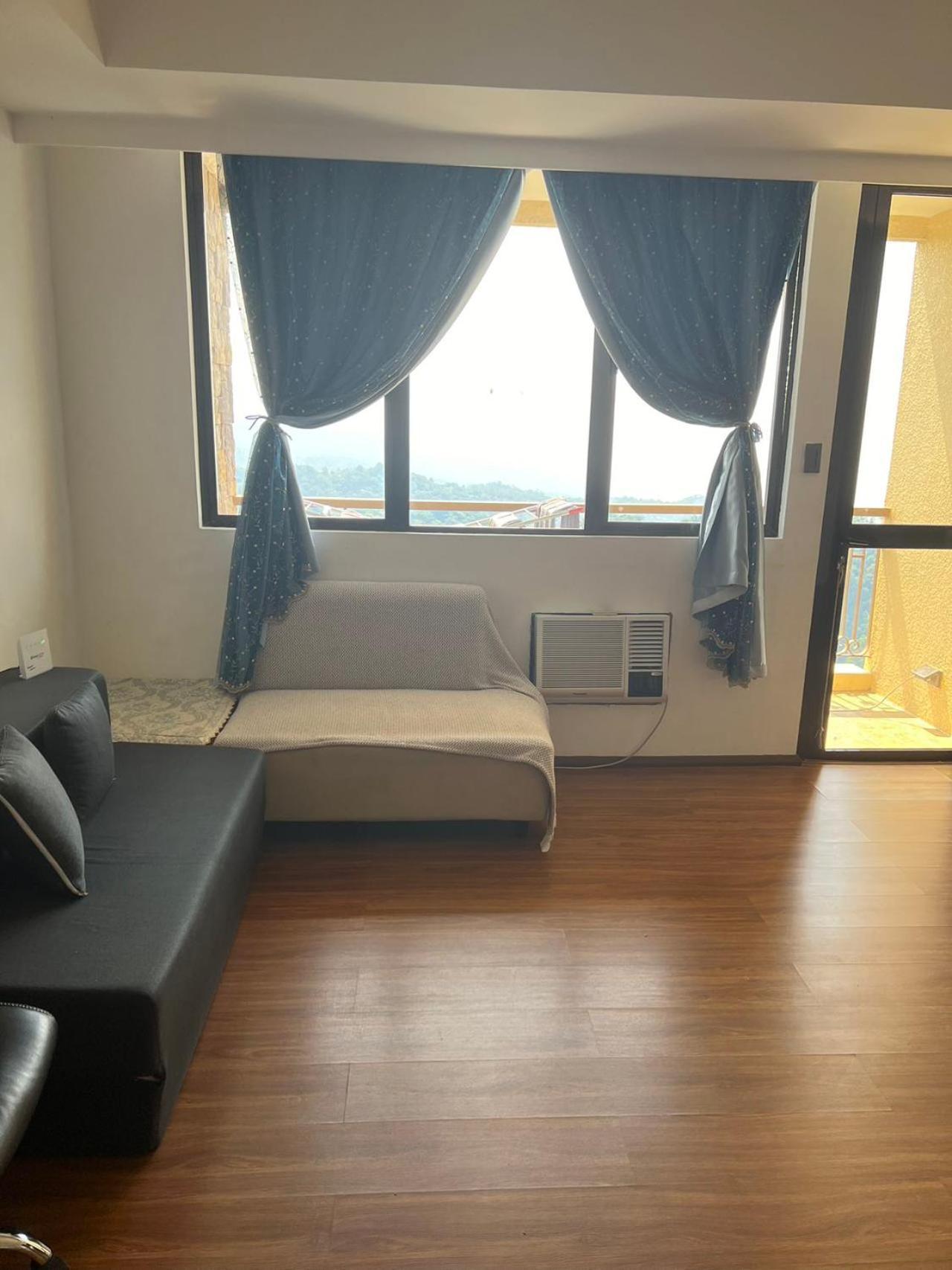Splendido Tagagtay Taal Lake Staycation Free Parking Netflix No Free Pool Tagaytay City Εξωτερικό φωτογραφία
