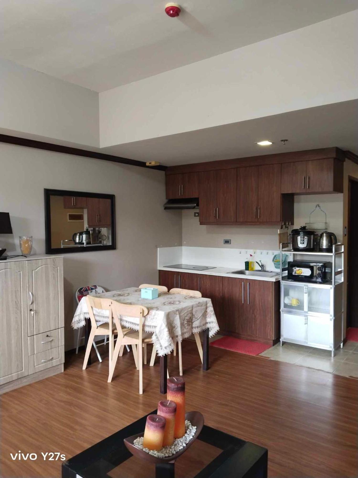 Splendido Tagagtay Taal Lake Staycation Free Parking Netflix No Free Pool Tagaytay City Εξωτερικό φωτογραφία