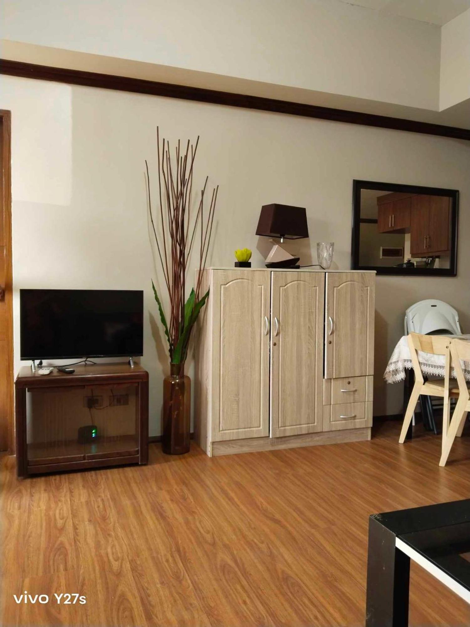 Splendido Tagagtay Taal Lake Staycation Free Parking Netflix No Free Pool Tagaytay City Εξωτερικό φωτογραφία